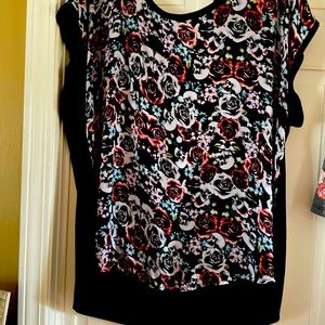 Torrid light summer shirt NWOT
